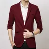 Blazer da uomo di lusso Nuovo marchio di moda primaverile Abito da uomo slim fit in cotone di alta qualità Terno Masculino Blazer da uomo