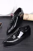 Scarpe da sposa nero a punta le dita dei piedi scarpe di cuoio Mens brevetto modello Snake Sapato Masculino Lace Up Plus Size Creepers