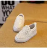 Nya Barn Slides Skor Koreanska Sequin Led Kids Sneakers Baby Skor För Girls Childrens Casual Shoes Fashion Footwear A603