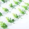 Arbuste Artificiel avec Tiges en Faux Plastique Vert Eucalyptus Feuilles Buissons Faux Simulation Verdure Plantes Paquet de 10