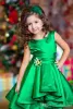 高緑色の女の子のページェントドレスサテンAラインプリーツサッシガールズフラワーガールズドレス素敵な子供たちの誕生日ドレス子供のフォーマルな着用