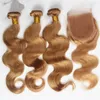 Braziliaanse Honing Blonde Body Wave Haar Weefsels met Kantsluiting 27 Aardbei Blonde Menselijk Haarbundels met Three Middle 3 Deel Bovenste sluiting