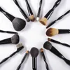 VANDER 15PCS Professionell kroppskurva Makeup Brushes Ansiktsskönhet Blush Foundation Blending Contour Powder Cosmetics Brush Kits3944700