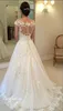 2019 Bescheidene neue Spitzenapplikationen Hochzeitskleid Arabisch A-Line Long Through Button Back Bridal Gown Plus Size Custom Made Vestidos de Noiva