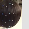 クリスタルフラッシュの最新の宝石ヘアエクステンションヘアジュエリークリップトレンディな花嫁ヘアメーカーカラフルな装飾アクリルガラス石4067066