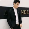 Męskie garnitury Blazery Whole-Fashion Made Made Made Formal Dress Men Suit Zestaw Men Casual Wedding Groom Korean Slim F2420