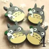 totoro Kids Brooch 2017 New Cute Cartoon Wooden Children Pin Brooch Children039s stationery Boys Girls Accessories C1342411121