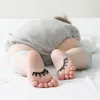 Heet ! 10pairs Baby Crawling Kniebeschermers Super Ademend Verstelbare Knipads Knie Elbow Pads Arm Pads Safety Protector voor 9-24 maanden