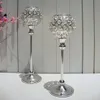 Centrotavola da tavolo portacandele con sfera di cristallo per la decorazione di nozze