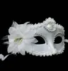 Halloween-maskers kinderdag moederschap jurken schoonheid prinses halve gezicht kant bloemen bloem veer wit masker