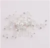 2019 Modern Bride Headpiecs Wedding Accessories Hand Pearl Plate Bridal Crystal Jewelry Hair Sticks For Party Shining9404133