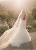 2017 Nouveau voile de mariage bord coupé voile de mariée avec peigne une couche blanc ivoire 3 M de long voiles de cathédrale Velos De Novia mariage Accesso2780