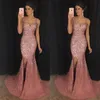 2020 Rose Pink Bling V Szyjka Suknie wieczorowe Luksusowy kryształowy konkurs z koralikami sukienka Major feading podzielony pociąg formalny Pro243p