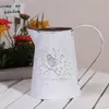 Estilo francês rústico branco chique mini jarro de metal vaso primitivo jarro para casa café decor241k