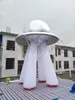 4,5 m lange geweldige gigantische opblaasbare UFO Dome Silver Flying Saucer Dome voor evenementdecoraties