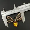 50pcs 47mm Vintage Bee Broş Pin Altın Tonu Rhinestone Kristal Sevimli Hayvan Böcek Broş Moda Kadınlar İçin Yaz Takı