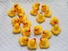 Sécurité entière bébé bain jaune canards en caoutchouc enfants jouets flottant canard bébé jouets d'eau pour la natation plage cadeau pour Kid200W8347077