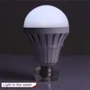 LED-Leuchtmittel, E27-B22-Glühbirne mit intelligenter Notbeleuchtungsfunktion, 5 W, 7 W, 9 W, 12 W. Automatischer Lade- und Steuerungsstart beim Ausschalten