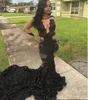 Robes de bal noires sirène décolleté transparent appliques manches longues robe de soirée africaine longue balayage train robes arabes robes de soirée 2017