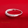 新しいデザインバンドリングウェディングリング女性925 Sterling Silling Simulated Diamond Ring Jewelry235U