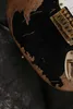 En stock Travail manuel John Mayer Relic Black 1 Guitare électrique Masterbuilt Matériel en or vieilli Peinture Nitrolacquer Tremolo Bridge Whammy Bar Accordeurs vintage