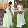 Classic Country Bridesmaid Dresses Lång Formell Mint Green Ruched Chiffon Sweetheart Ärmlös Billiga Maid of Honor Gowns Custom Made