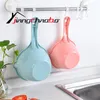 Hurtownie - Handmade Big Plastic Ladle Water Spoon Phoebe Stara farba Długie uchwyt Ekologiczne Narzędzie kuchenne PP Baby Kąpiel Dochany