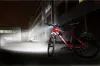屋外の照明スポーツ自転車の自転車ライトのヘッドライト50メートルT6前面9LEDランプサイクリング懐中電灯7800mAhバッテリーLEDライト