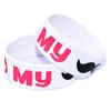 1 pc Beijo Meu Bigode Silicone Pulseira Branco 1 polegada de decoração de moda larga Presente de borracha tamanho adulto