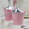 Darmowa Wysyłka 50 sztuk Mini Tin Pails Party Favors 7.5 cm Tall Mini Bucket Candy Boxes Kids Party Dekory sprzyja pomysłach