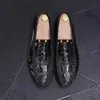 Nuove scarpe eleganti da uomo in stile coccodrillo Scarpe casual fatte a mano da uomo Oxford da lavoro Scarpe in pelle da uomo di grandi dimensioni