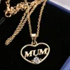 MIC 12pcs New Fashion "Mamma" Ciondolo cuore amore Intarsio cuore strass catena clavicola regalo collana festa della mamma