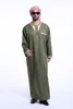 Abbigliamento Abbigliamento arabo musulmano di grandi dimensioni per uomo Thobe arabo islamico Abaya abito indiano uomo caftano abito uomo XXL XXXL taglie forti