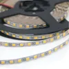 UMLIGHT1688スーパーブライトSMD 2835 LEDストリップ120LED / M DC 12V非防水フレキシブルLEDストリップ5mm幅PCBプレート500メートル