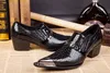 럭셔리 Mens 비즈니스 레저 블랙 드레스 신발 디자이너 금속 발가락 매력 악어 패턴 가죽 신발 최대 레이싱 최대 38-46