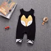 Ny baby rompers sommar spädbarn kläder bomull svart ärmlös tecknad räv jumpsuit bodysuit nyfödd baby pojke tjej kläder grossist