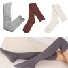 Chaussettes Bonneterie Vente en gros - Femme Laine Tresse Sur Genou Cuisse Hauts Tuyau Bas Twist Chaud Hiver