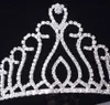 Bridal tiaras med rhinestones bröllop smycken tjejer headpieces födelsedagsfest prestanda pagant kristall kronor bröllop tillbehör # t035