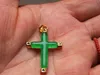 Mosaico in lega di rame, giada verde, croce di Gesù Cristo, pendente per collana con amuleto.