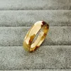 Klassisk populär 18K Real Gold Plated 6mm Titanium Steel Women Men Wedding Ring Top Quality Fade inte Lovers Wedding Jewelry6609158