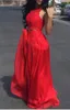 Sexy Rode Twee Stukken Prom Dresses Kant Lange Mouwloze Juweel Hals Vloer Lengte Chiffon Formele Avondjurken Custom Cheap Maxi Jurk