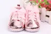 Vente en gros - HOT Sale Toddler Baby Kid Girl Antidérapant Soft Sole Crib Sneaker Chaussures Pré-marcheur Bottes Blanc Rose Uk taille 0 -24M