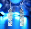 2017 New fashion Woman / girl / Madam Mark 925 silver platings Long pendant earrings The Great Wall Golden color Earbob earrings