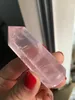 Försäljning 35 g 100% Natural Rose Quartz Crystal Wand Pink Quartz Crystal Point Point Healing Crystals