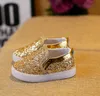 Nya Barn Slides Skor Koreanska Sequin Led Kids Sneakers Baby Skor För Girls Childrens Casual Shoes Fashion Footwear A603