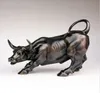 Wall-Street-Bronzestatue eines wilden Stiers, schwarzes Rindvieh, 12,7 cm