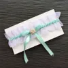 Nieuwe groene paarse satijn elastische keepsake toss garters bruiloft bruids kip gift benen ringen witte organza set parel lint boog