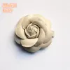 Bez klipów sztucznych skórzany kwiat projekt złoty akcesoria do włosów dla dzieci Barrettes słynne różowe róża kwiatowe klipy włosów PU skórzane szpilki