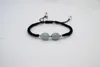 Zwei Jade-Perlen, 3 925 reine Silber-Perlen, handgestrickte schwarze rote Schlange Knoten (Liebhaber-Stil) Armband