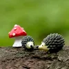 2017 nuovo commercio all'ingrosso ~ 20 set / riccio e funghi in resina / miniature / animali adorabili / gnomo da giardino fatato / decorazione terrario / artigianato